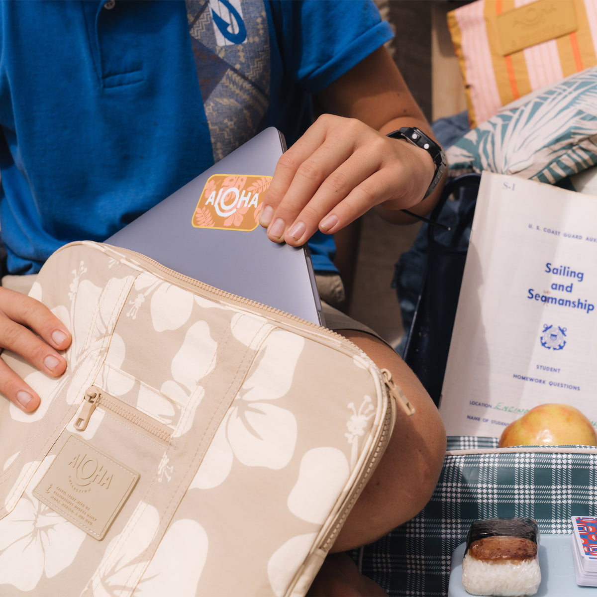 Hana Hou Keep It Light Laptop Case in Creme on Dune