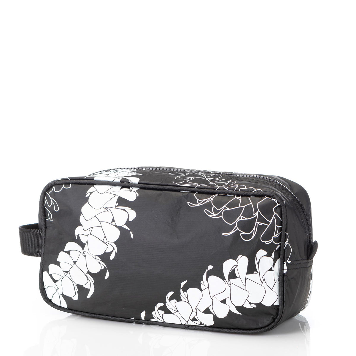 Puakenikeni Dopp Kit