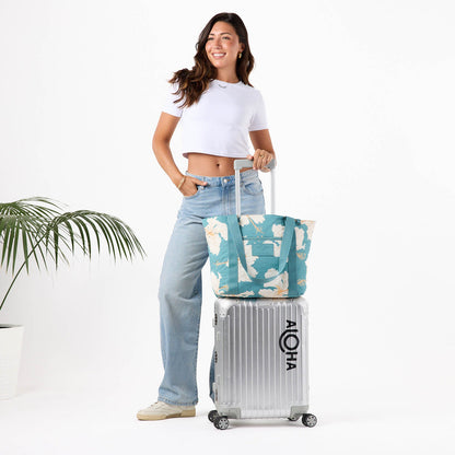 Taha'a Keep It Light Zipper Tote in Tide