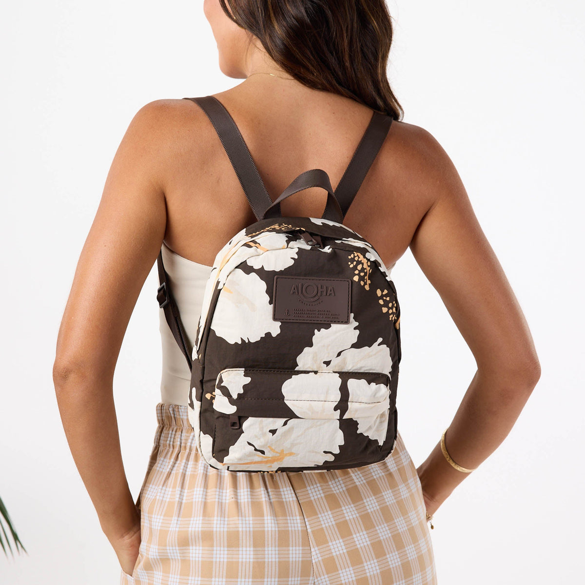 Taha'a Keep It Light Mini Backpack in Chocolate