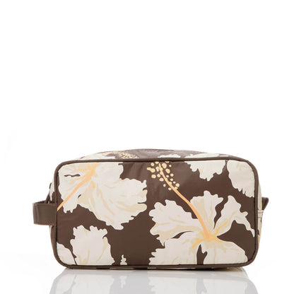 Tahaʻa Dopp Kit in Coconut