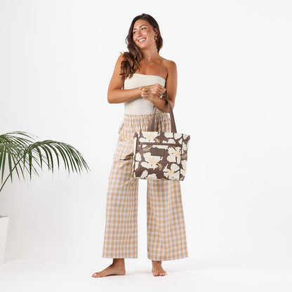 Taha'a Go-To Tote in Coconut