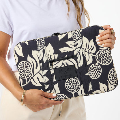 Holomua Keep It Light Laptop Case in Sand on Black