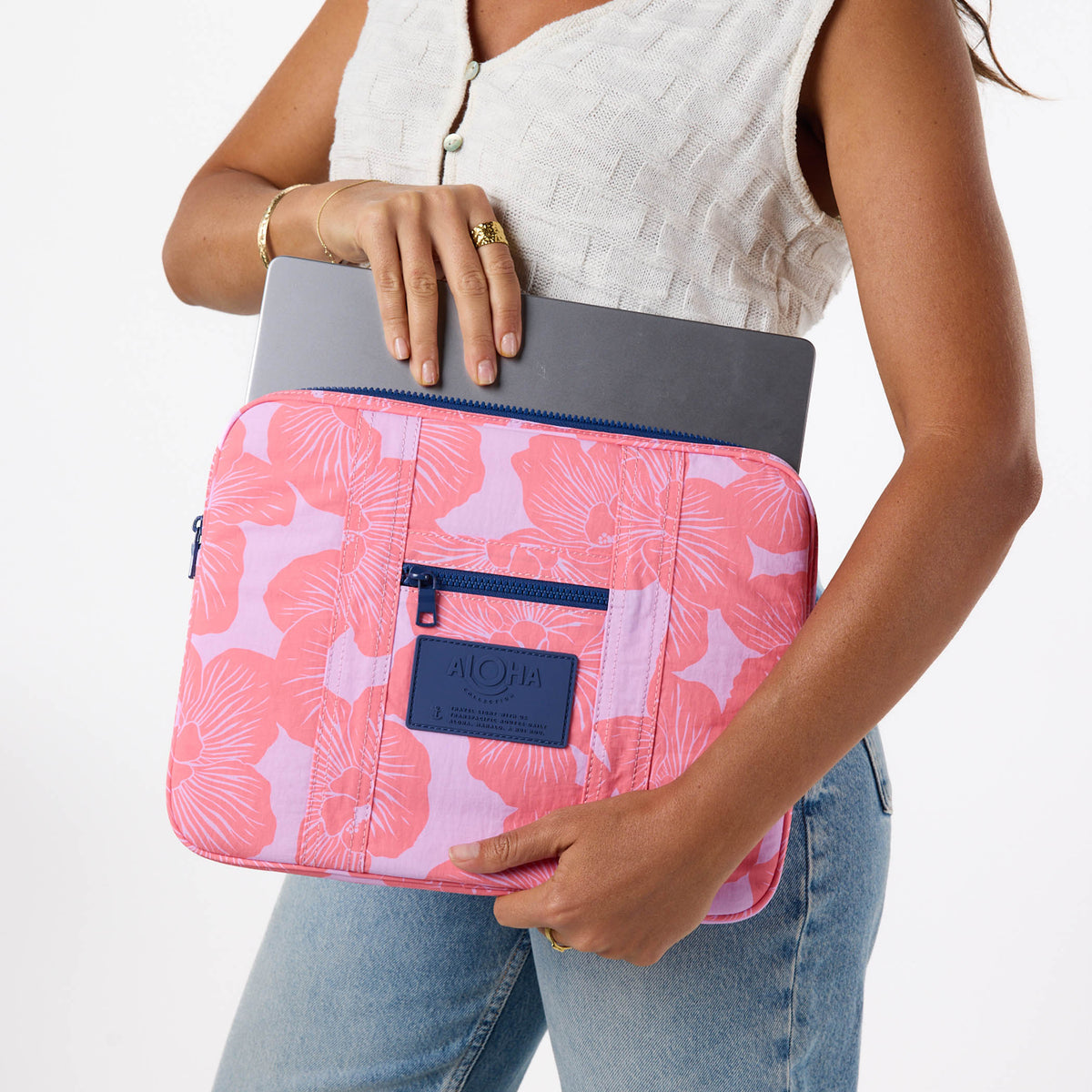 Purau 13 Inch Keep It Light Laptop Case in Tropical