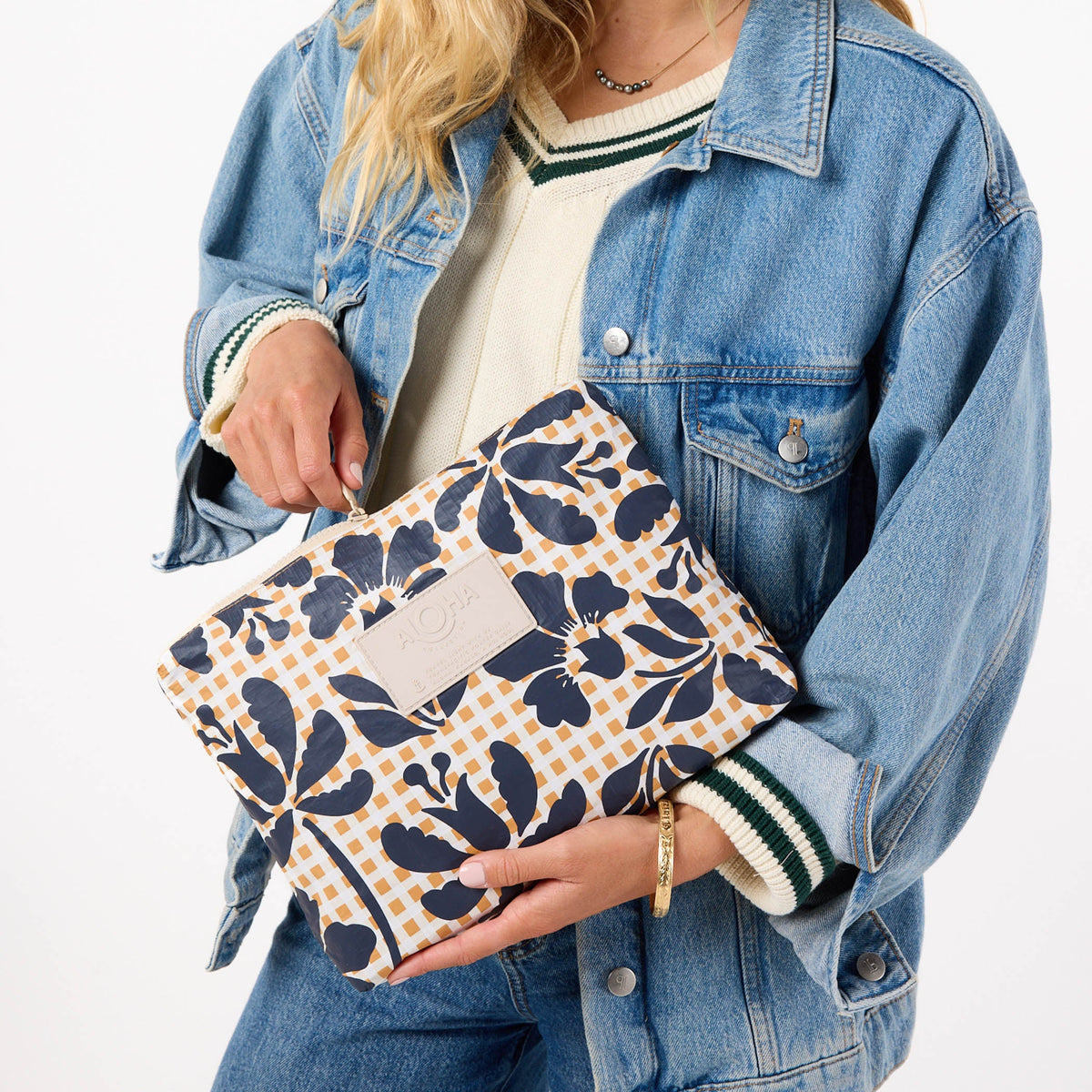 Picnic Fleur Mid Pouch in Neptune