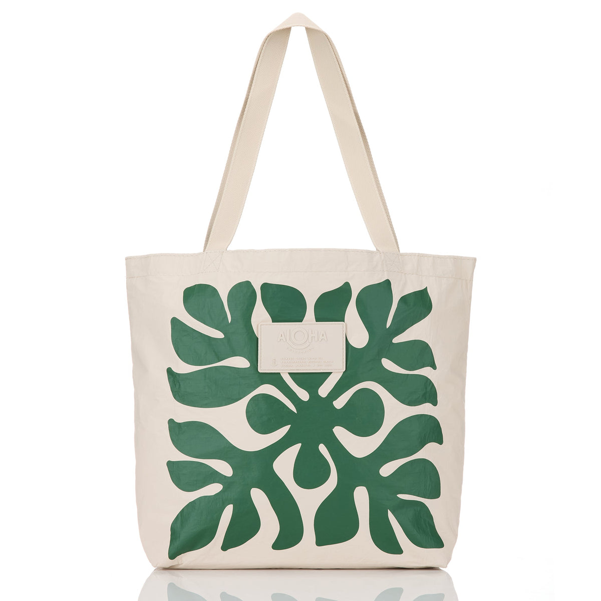 Applique Reversible Tote in Vineyard