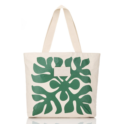 Applique Day Tripper in Vineyard