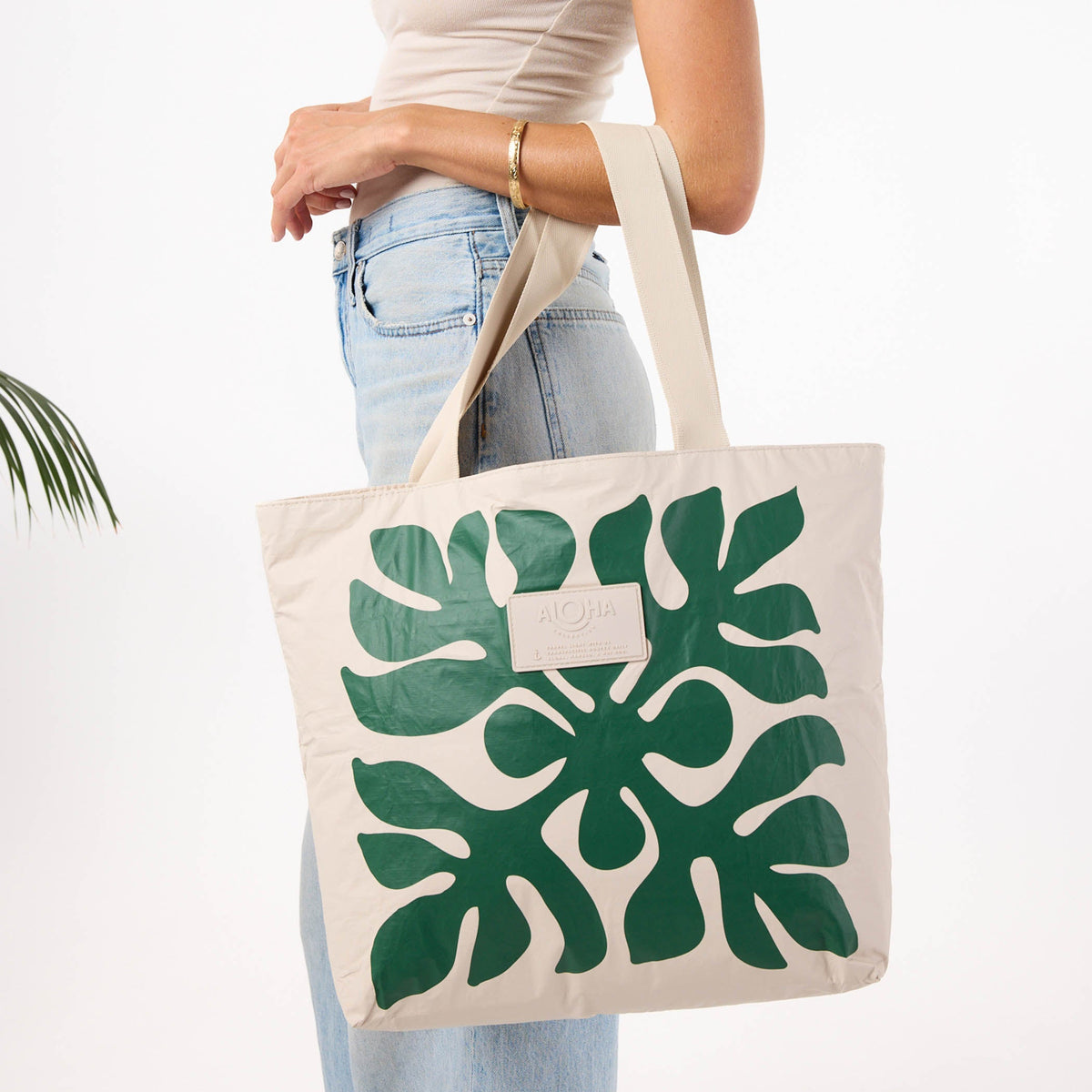 Applique Day Tripper in Vineyard