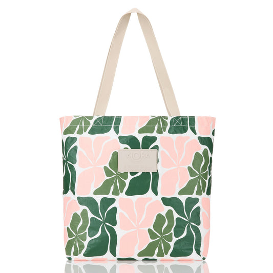 Wavy Reversible Tote in Vineyard