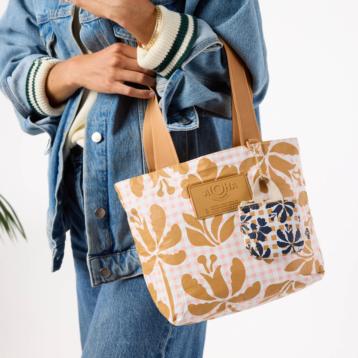 Picnic Fleur Mini Tripper in Hey Girl