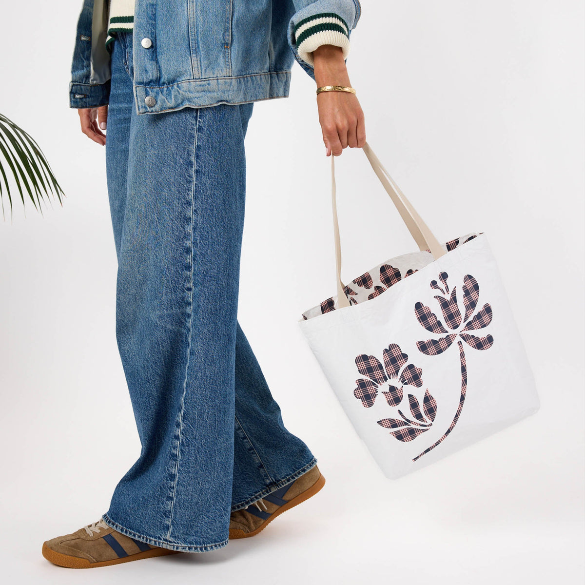 Palaka Fleur Reversible Tote in Neptune