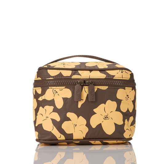 Puakenikeni Buds Cabin Crew Kit in Cutie