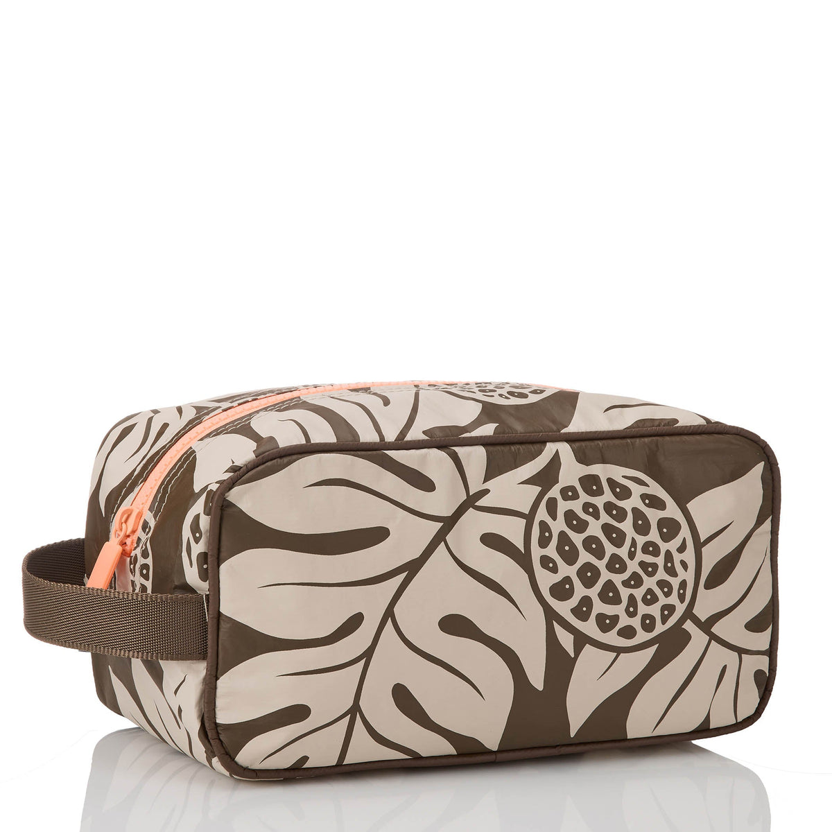 Holomua Dopp Kit in Coconut