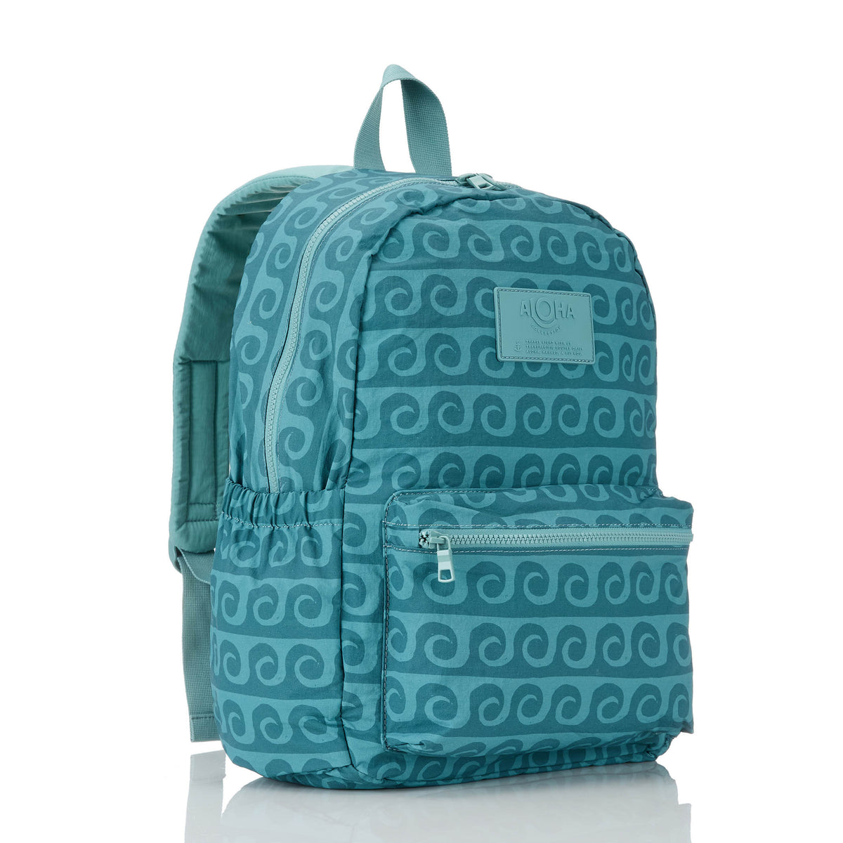 Party Wave Keep It Light Backpack in Tide