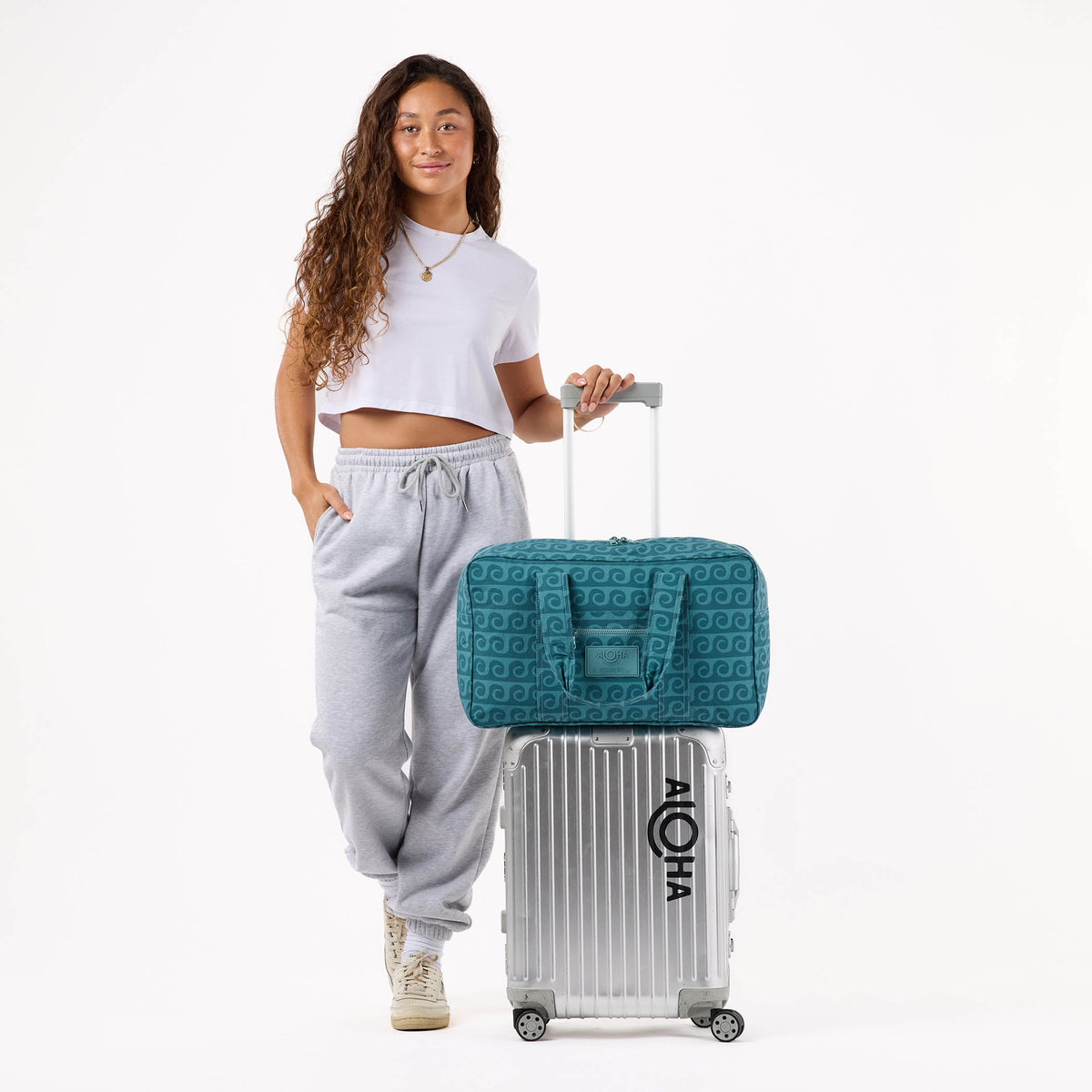 Party Wave Keep It Light Weekender in Tide