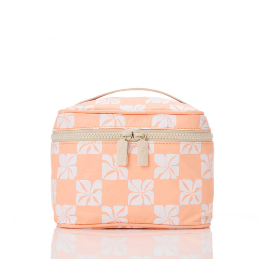 Pua Check Cabin Crew Kit in Peachy