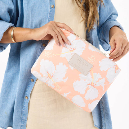 Taha'a Mid Pouch in Peachy
