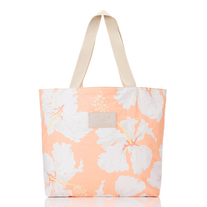 Taha'a Day Tripper in Peachy