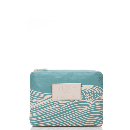Sea Small Pouch in Tide on Sandstone