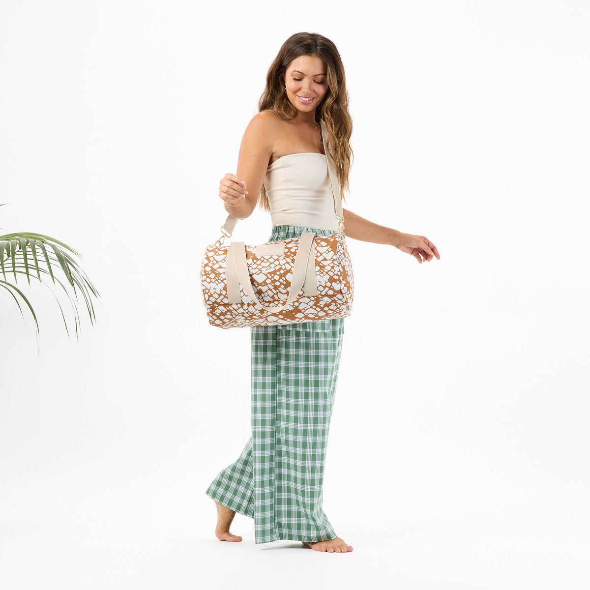 Textile Cone Keep It Light Sporty Duffle in Brown Sugar