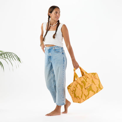Uluwehi Keep It Light Weekender in Honey on Toffee