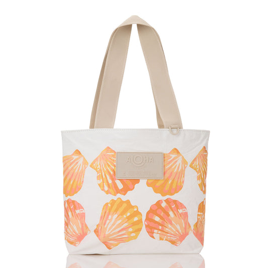 Sunrise Shells Mini Tripper in Papaya