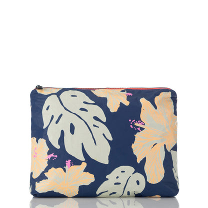 Mid Pape驶ete by Samudra Pouch in Neon Moon on Navy