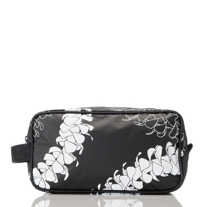 Puakenikeni Dopp Kit