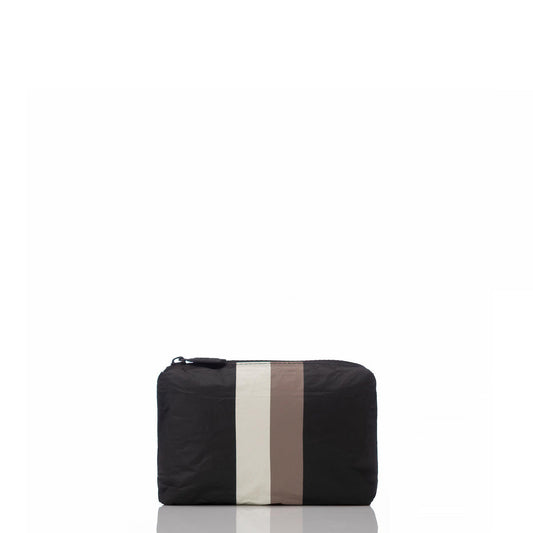 Le Voyageur Mini Pouch in Caffe on Black