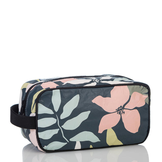 Flora Dopp Kit in Eve