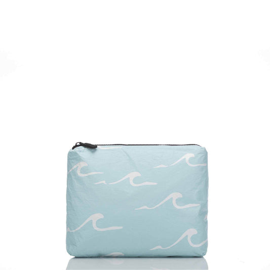 Small Seaside Pouch in LeMU Blue
