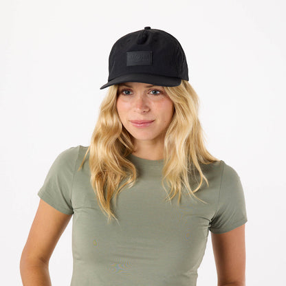 ALOHA 5 Panel Hat in Black