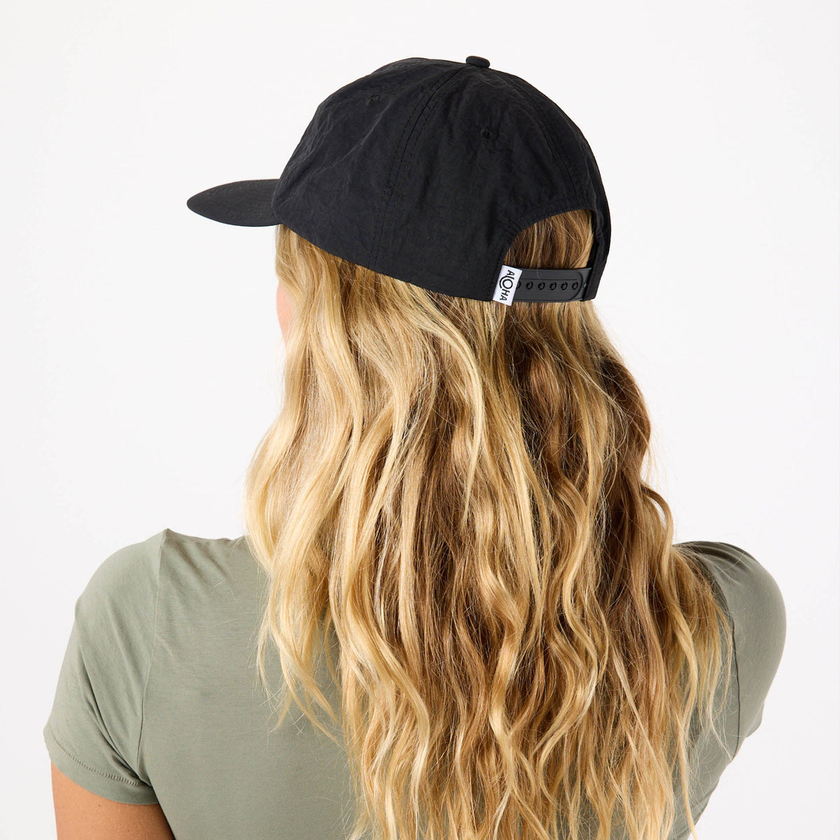 ALOHA 5 Panel Hat in Black