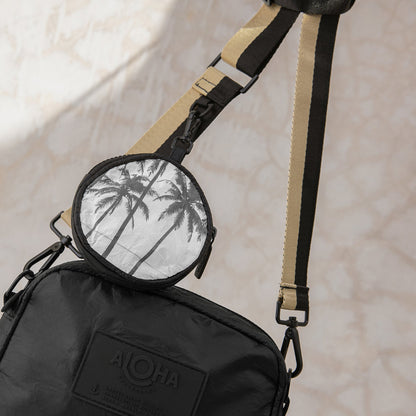 Le Voyageur Strap in Caffe on Black