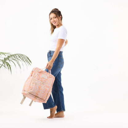 Le Bébé | Lei Stand